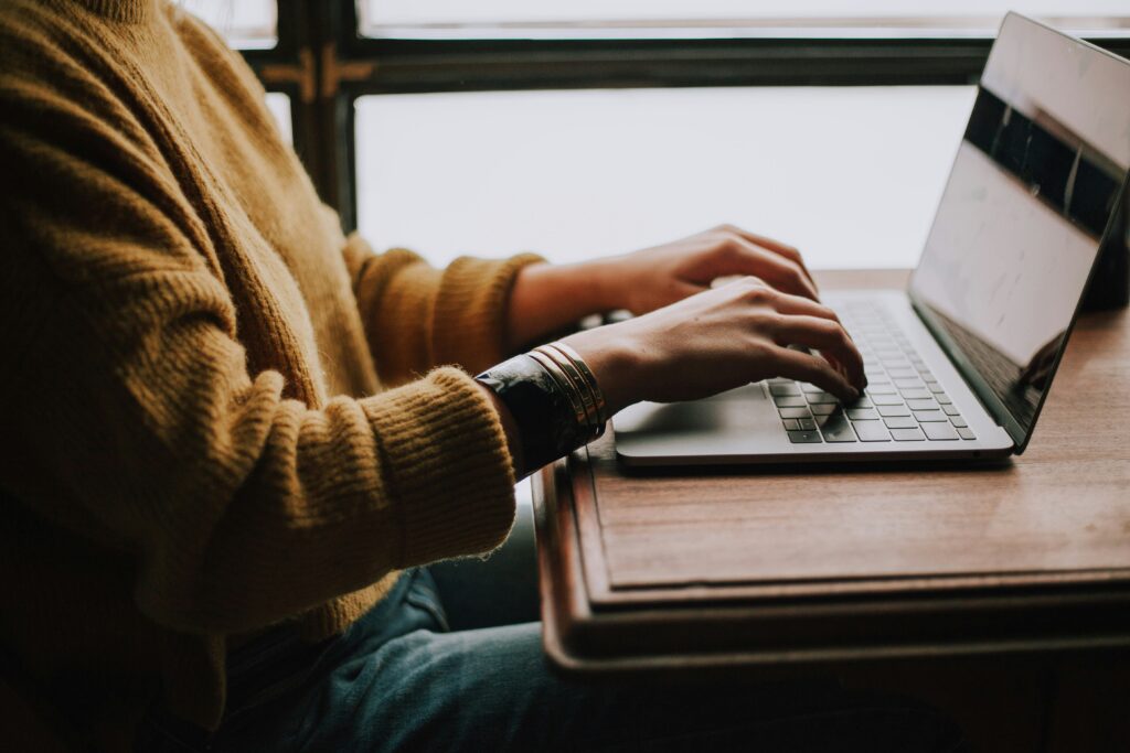 5 Smart Ways to Integrate AI into Your Product Strategy