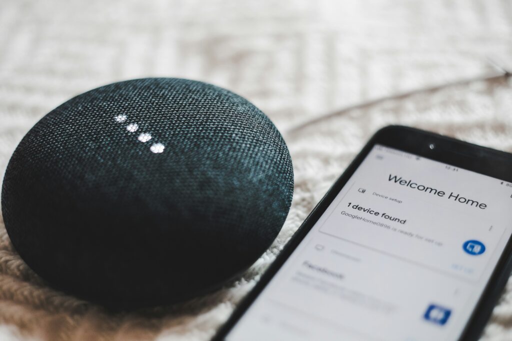 Smart speaker and phone setup app, an example of voice technology in everyday use